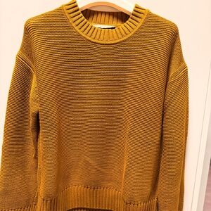Everlane sweater